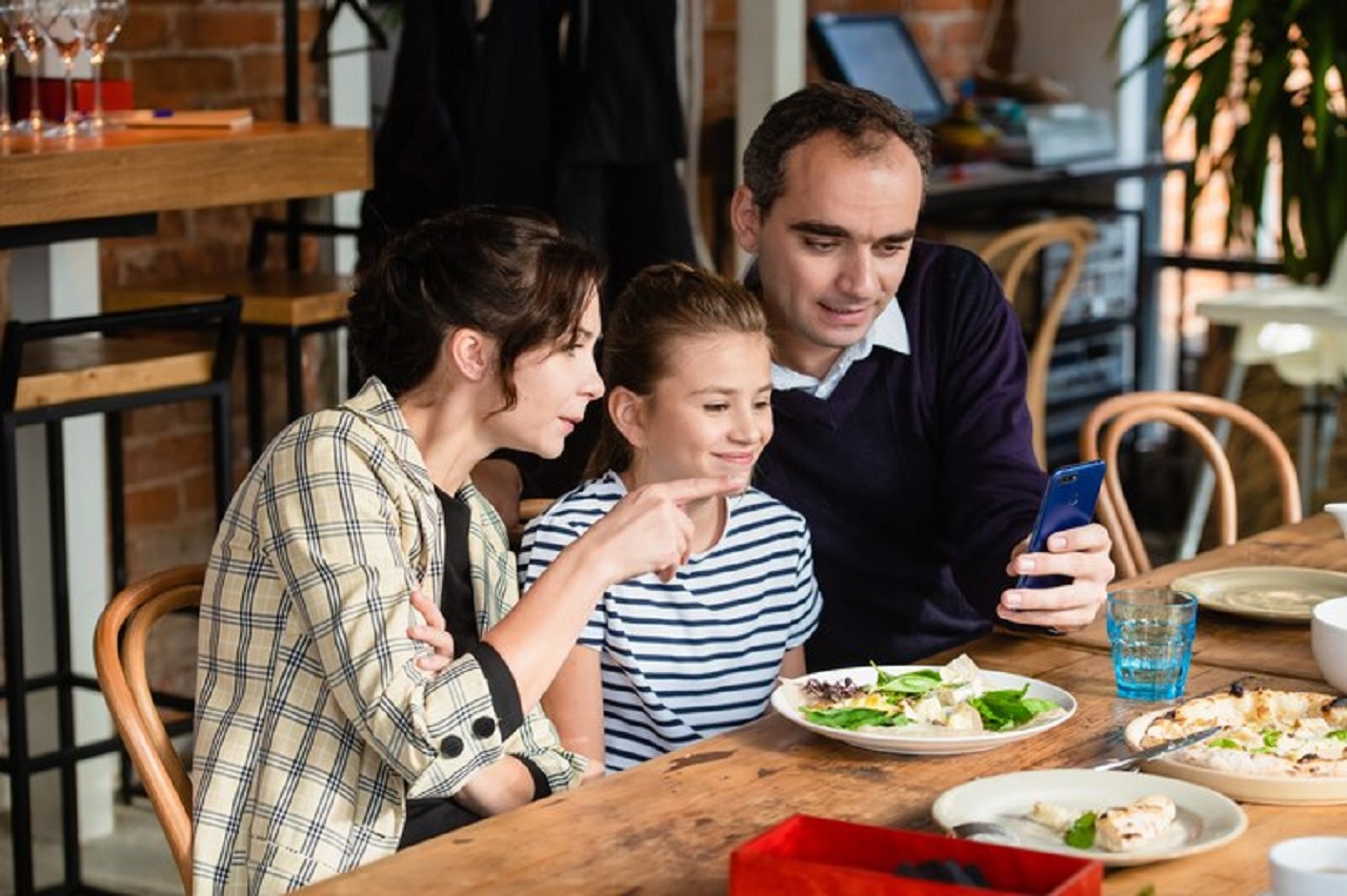 family restaurant